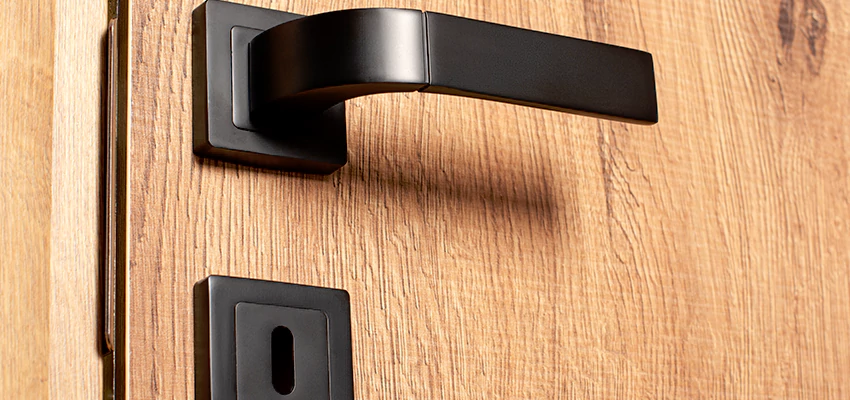 Weekend Lockout Assistance Troubleshooting in Montclair, California